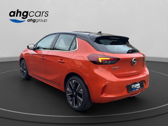 Vehicle image 2 Vehicle image 2