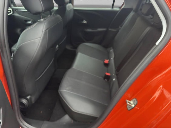 Vehicle image 7 Vehicle image 7