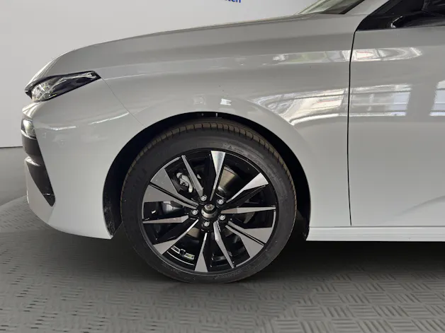 PEUGEOT 308 SW 1.2 Hybrid Allure