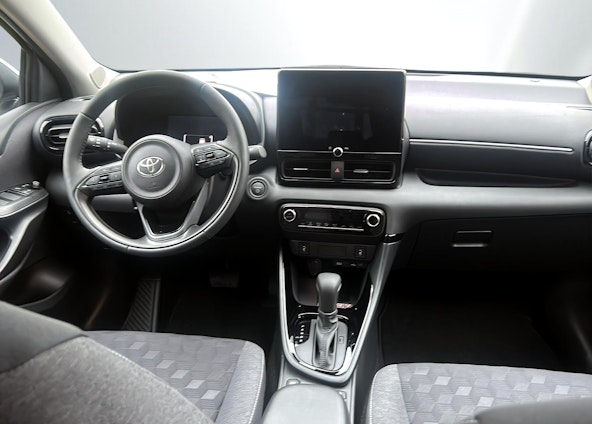 Vehicle image 8 Vehicle image 8