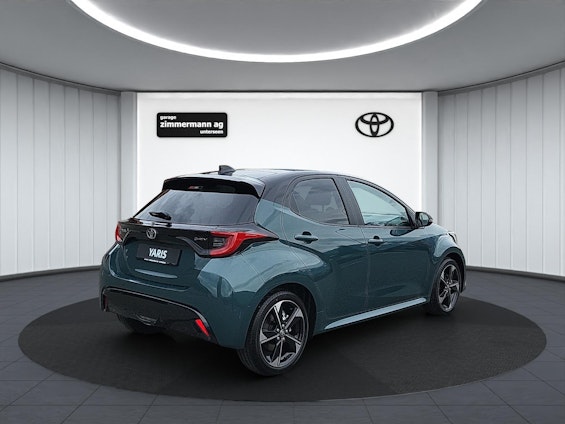 Vehicle image 6 Vehicle image 6