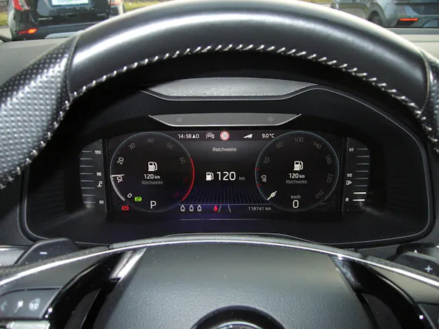 Škoda Karoq 1.5 TSI SportLine DSG