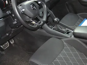 Škoda Karoq 1.5 TSI SportLine DSG