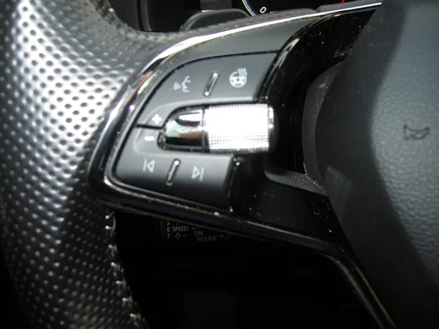 Škoda Karoq 1.5 TSI SportLine DSG
