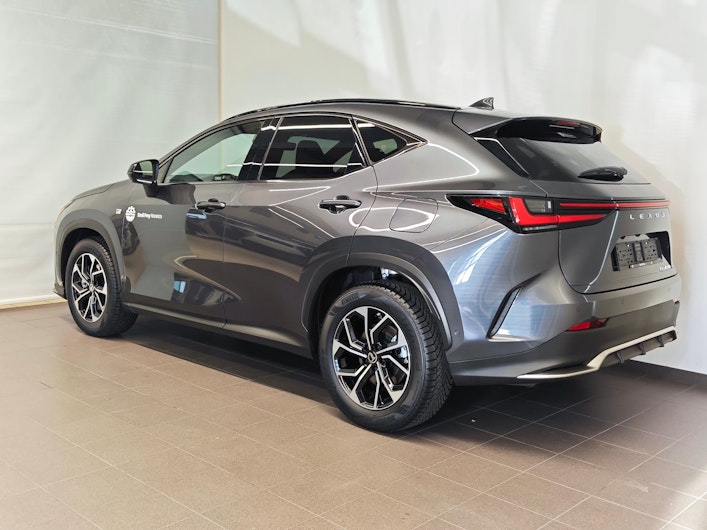 Vehicle image LEXUS NX