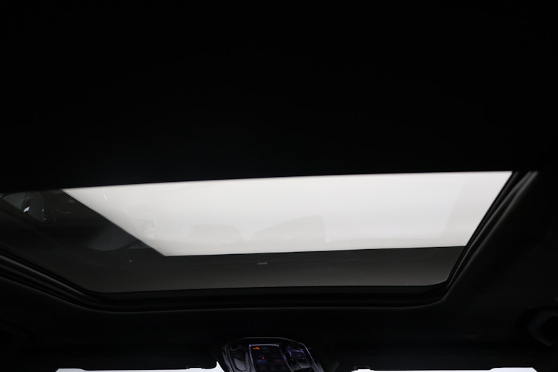 Vehicle image JEEP Grand Cherokee