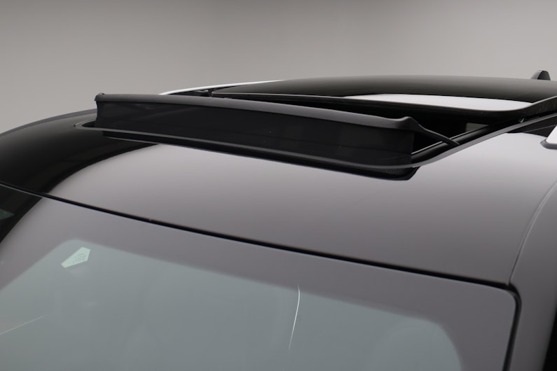 Vehicle image JEEP Grand Cherokee