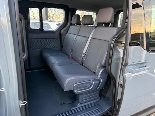 Kia PV5 Passenger 71.2 kWh Plus