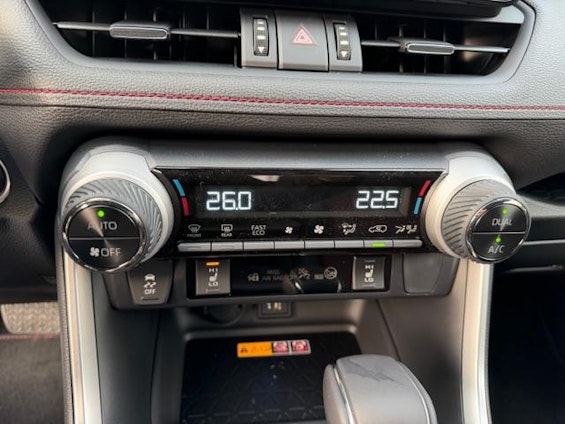 Vehicle image 20 Vehicle image 20