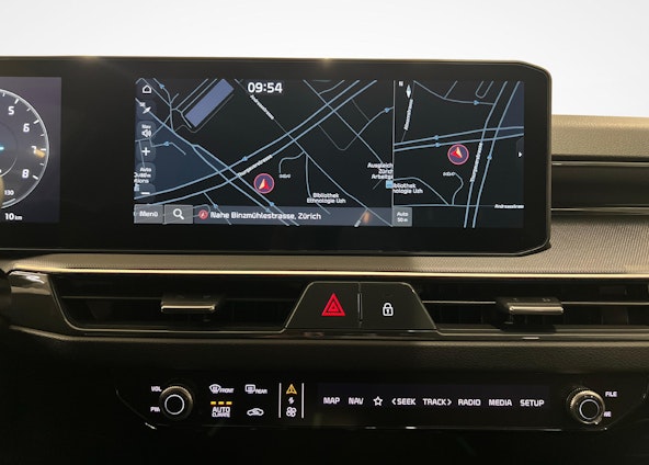 Vehicle image 9 Vehicle image 9