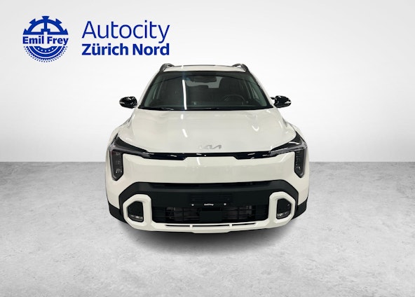 Vehicle image 4 Vehicle image 4