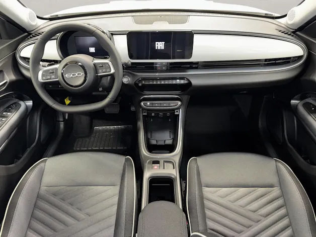 Fiat 600 1.2 Hybrid Swiss Edition