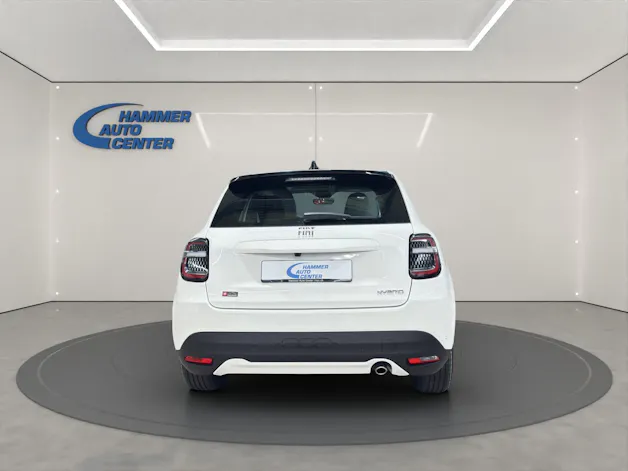 Fiat 600 1.2 Hybrid Swiss Edition
