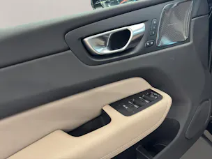 Volvo XC60 2.0 T6 TE Ultra Dark eAWD