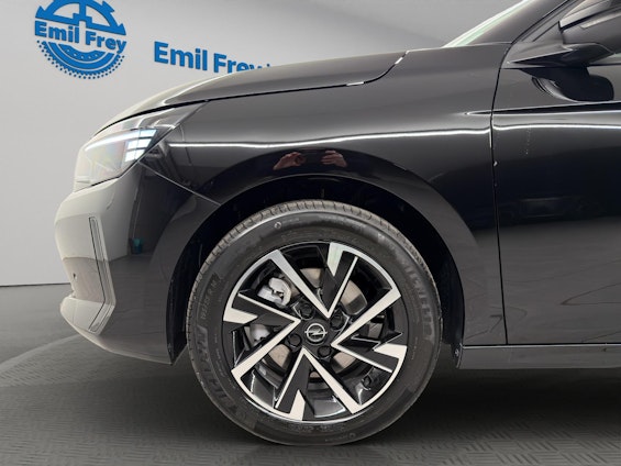 Vehicle image 3 Vehicle image 3