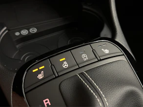 https://vehicle.imgix.net/4129308/6628f29e-249e-49bf-a337-f98d91f15f0c.jpg