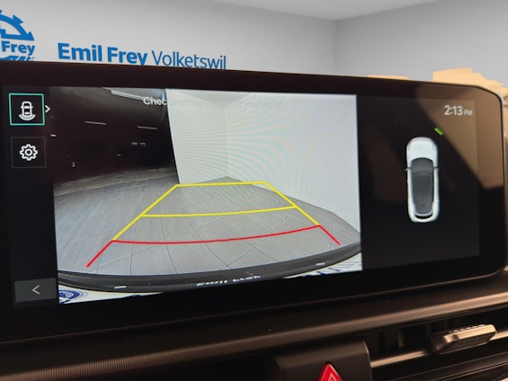 Vehicle image 9 Vehicle image 9