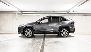 Suzuki Across 2.5 PHEV Compact Top 4x4
