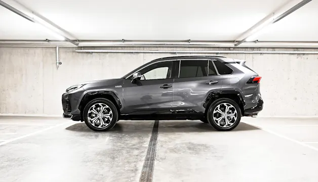Suzuki Across 2.5 PHEV Compact Top 4x4