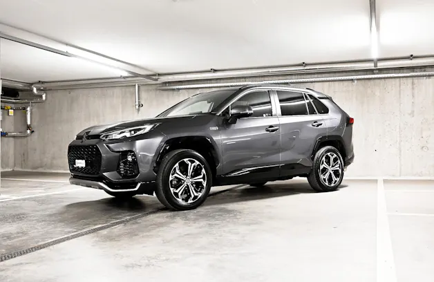 Suzuki Across 2.5 PHEV Compact Top 4x4