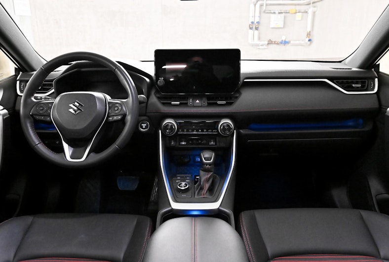 Vehicle image SUZUKI ACROSS