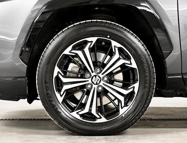 Suzuki Across 2.5 PHEV Compact Top 4x4
