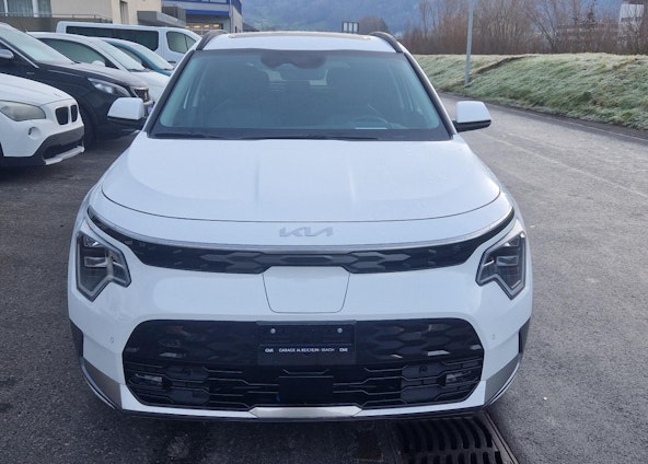 Vehicle image 8 Vehicle image 8