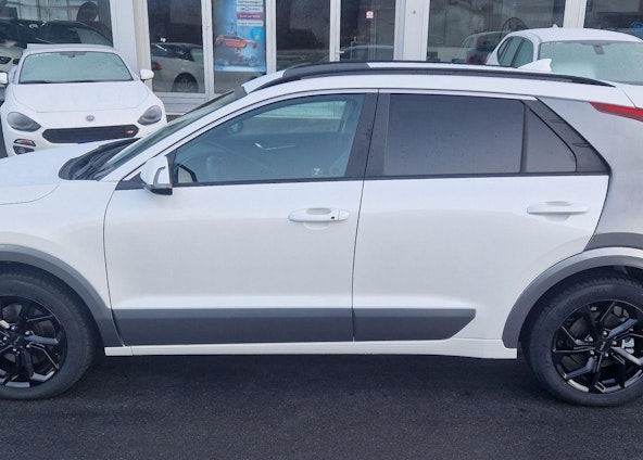 Vehicle image 6 Vehicle image 6