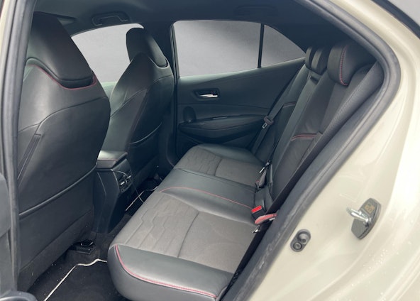 Vehicle image 9 Vehicle image 9