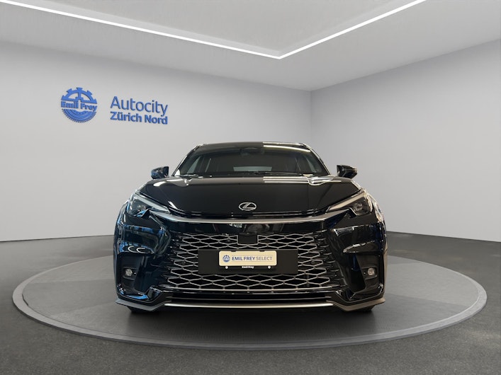 Vehicle image LEXUS LBX