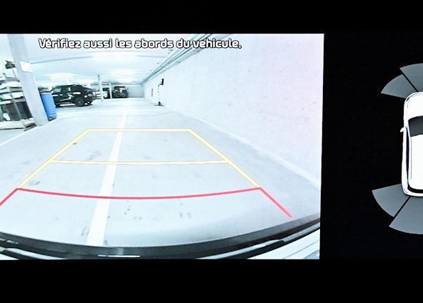 Vehicle image 18 Vehicle image 18