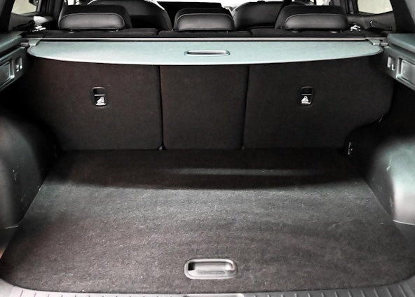 Vehicle image 16 Vehicle image 16