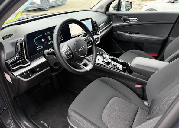 Vehicle image 5 Vehicle image 5