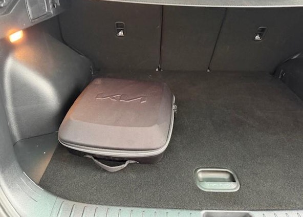 Vehicle image 9 Vehicle image 9