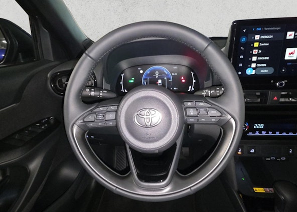 Vehicle image 9 Vehicle image 9