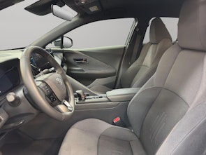 Vehicle image TOYOTA C-HR 1.8 HEV Trend