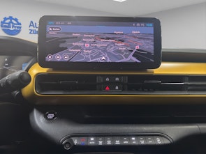 Vehicle image JEEP Avenger Summit