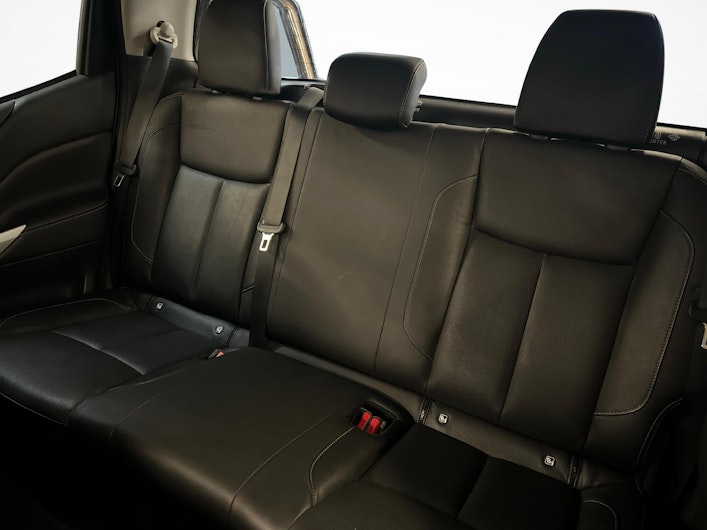 Vehicle image RENAULT ALASKAN