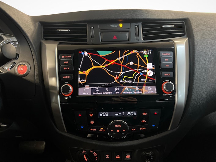 Vehicle image RENAULT ALASKAN