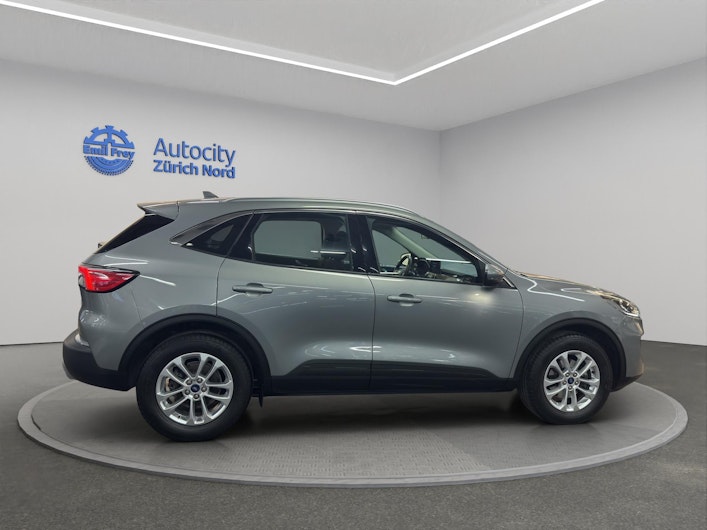 Vehicle image FORD KUGA