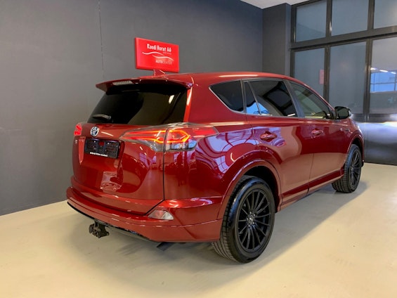 Vehicle image 9 Vehicle image 9