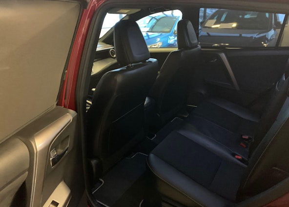 Vehicle image 13 Vehicle image 13