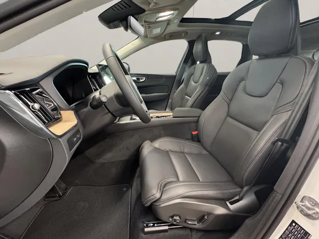 Volvo XC60 2.0 T8 TE Ultra Dark eAWD