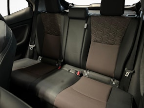 Vehicle image TOYOTA Yaris Cross 1.5 VVT-i HSD Elegant AWD-i