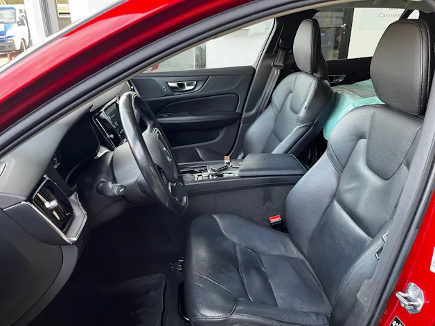 Volvo V60 2.0 D4 Momentum AWD