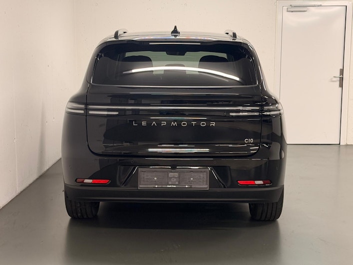 Vehicle image LEAPMOTOR C10