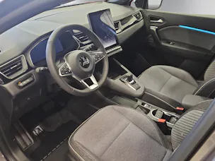 Mitsubishi NEW Grandis 1.8 HEV Intense