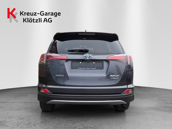 Vehicle image 3 Vehicle image 3