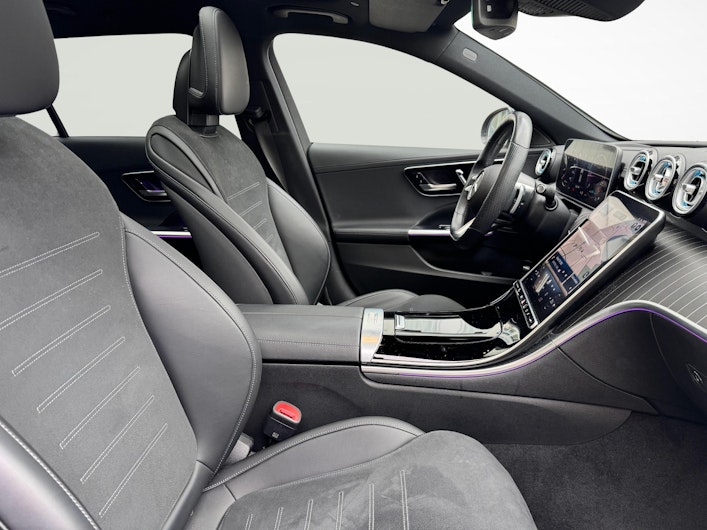 Vehicle image MERCEDES-BENZ C 220