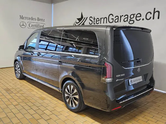 Mercedes-Benz EQV 300 lang Van